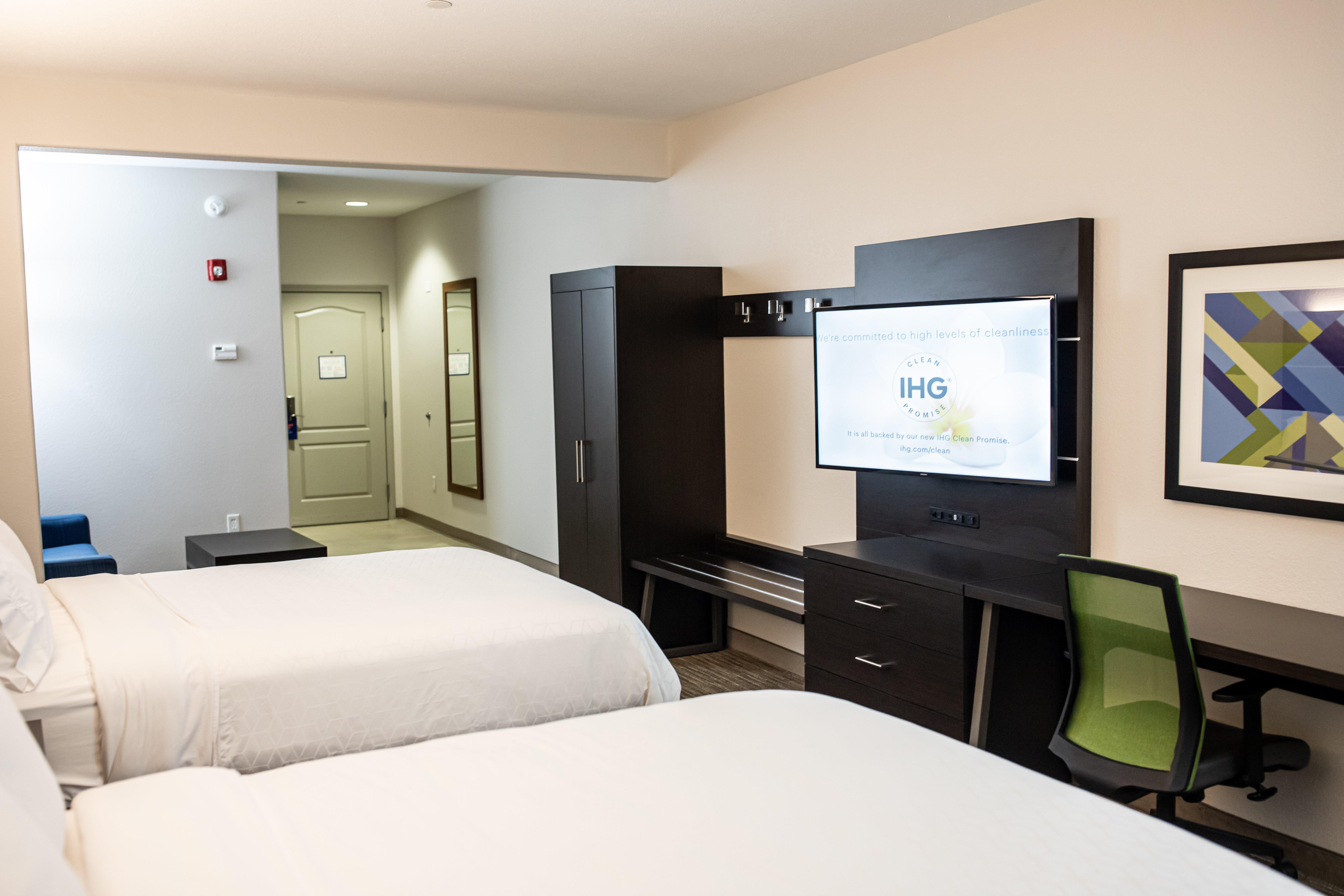 Holiday Inn Express - Andalusia By Ihg Exterior photo